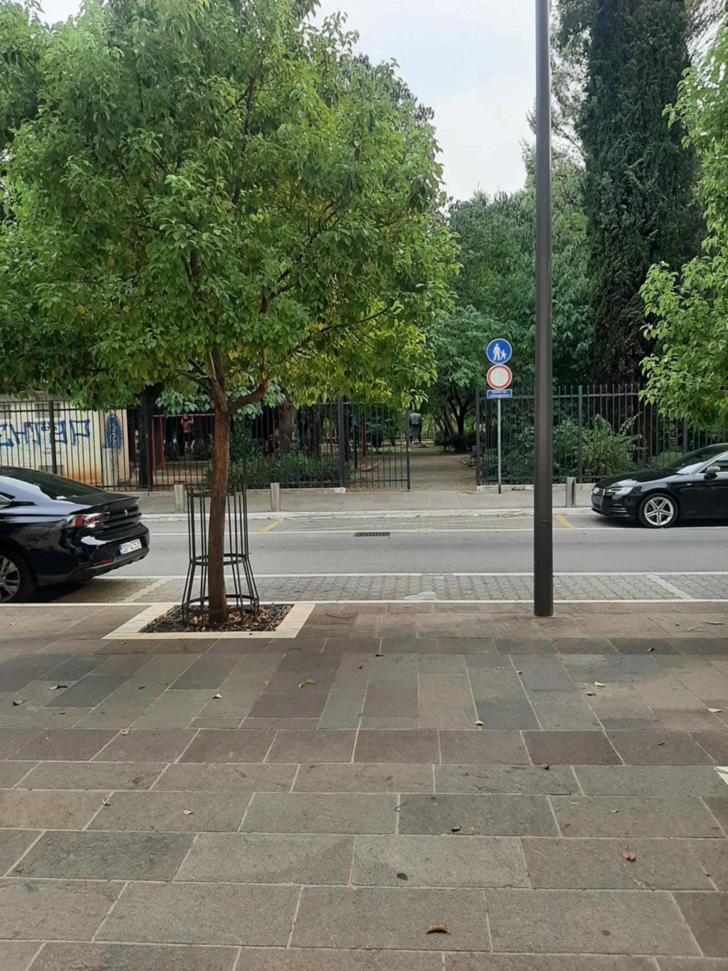 Stylish King Downtown Podgorica Exterior foto